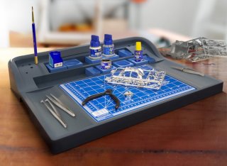 Revell Station de Travail / Work Station