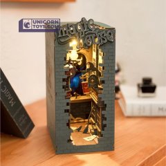 DIY Bookends: Magic House